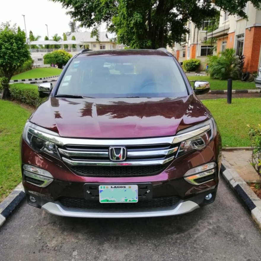 Luxury SUV for ...